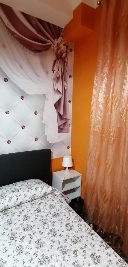 Celine Bed & Breakfast Genoa Bagian luar foto